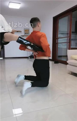 图片[11]_【凌儿女神】恋足的畜生-训练/sp/踢踹_HD绳艺资源