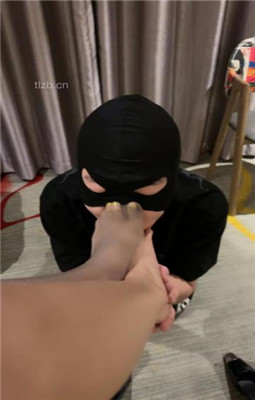 图片[8]_【冷爷】高跟黑丝踩/闻舔脏鞋原味袜子美腿_HD绳艺资源