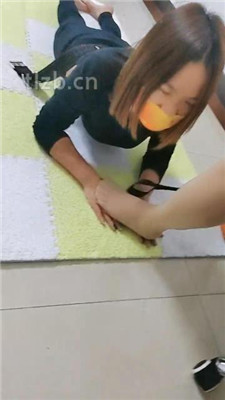 图片[2]_【广东迪迪】臭脚丫玩虐小三母畜【上】_HD绳艺资源