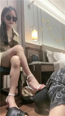 图片[10]_【漫漫】狗链遛狗/舔脏鞋底/吃口水/转胯训练_HD绳艺资源