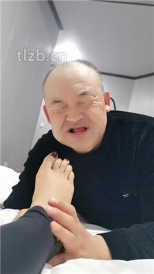 图片[10]_【冷御绳艺导师】老头迷恋女儿的裸足_HD绳艺资源