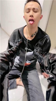 图片[10]_【玥樾】舔脏高跟/长靴全体重踩地毯/圣水淋浴_HD绳艺资源