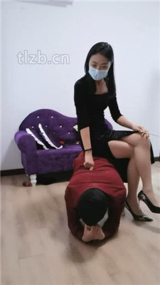 图片[3]_【凌儿女神】转胯爬行/藤条训练/踩踏碾压_HD绳艺资源