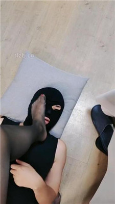 图片[8]_【Belle】圣水泡面/长靴踩踏碾压/胯下辱_HD绳艺资源