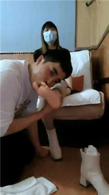 图片[9]_【刘二狗】开发素人技师-揪耳朵-舔短靴臭脚丫_HD绳艺资源