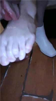 图片[10]_【刘二狗】开发素人技师-揪耳朵-舔短靴臭脚丫_HD绳艺资源