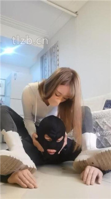 图片[8]_【苒溪】脏短靴白袜全体重踩踏-脚下喂食【双视角版】_HD绳艺资源