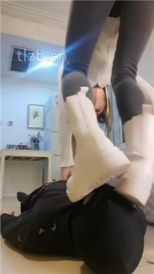 图片[15]_【苒溪】脏短靴白袜全体重踩踏-脚下喂食【双视角版】_HD绳艺资源