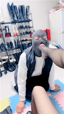 图片[7]_【兔兔大人】短靴黑丝脚下崇拜_HD绳艺资源