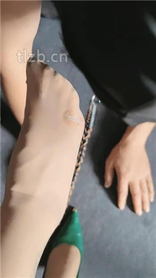 图片[10]_【东营天香百合】高跟灰丝踩狗头/狗链拴狗/嘴叼鞋/虐乳_HD绳艺资源