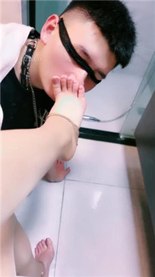 图片[18]_【韩涵】艺术装置塞嘴/强迫圣水/鞋跟插嘴/吃咀嚼物_HD绳艺资源