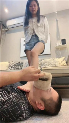 图片[8]_【樱木花椒】御姐女神范脚耳光扇晕猪头_HD绳艺资源