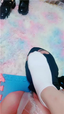 图片[5]_【艾琳】小白鞋棉袜/高跟全体重踩踏-塞嘴-骑马_HD绳艺资源