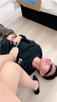 图片[6]_【玥樾】长腿模特S-高跟肉丝诱惑踩虐-喝圣水_HD绳艺资源