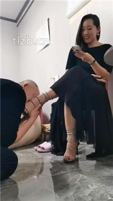 图片[3]_【冷御绳艺导师】恶毒妻主裸足恋足舔_HD绳艺资源