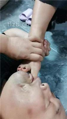 图片[14]_【冷御绳艺导师】恶毒妻主裸足恋足舔_HD绳艺资源