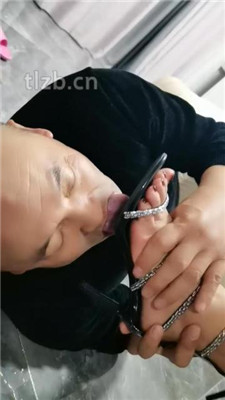 图片[15]_【冷御绳艺导师】恶毒妻主裸足恋足舔_HD绳艺资源