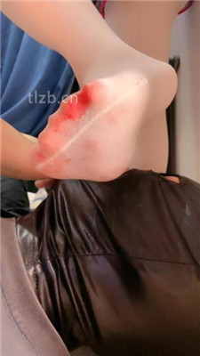 图片[10]_【草莓奶昔】极限脚深喉插吐【双视角版】_HD绳艺资源