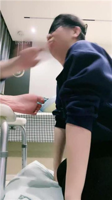 图片[2]_【小羊】母畜裸足狂舔_HD绳艺资源