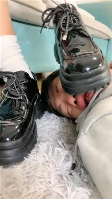 图片[4]_【肉肉】JK萝莉主/舔皮鞋白袜/转胯_HD绳艺资源