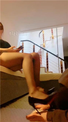 图片[18]_【小妮】狗垫子养成记-高跟黑丝碾压踩/虐乳_HD绳艺资源