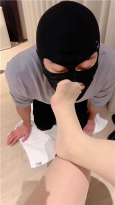 图片[20]_【曼伊】长靴踢踹/狂抽耳光/物化痰盂_HD绳艺资源