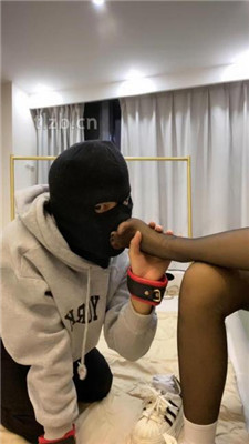 图片[3]_【可儿绳艺导师】鞋绑脸气味控制/绳艺技巧虐打/重度踢踹_HD绳艺资源