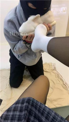 图片[5]_【可儿绳艺导师】鞋绑脸气味控制/绳艺技巧虐打/重度踢踹_HD绳艺资源