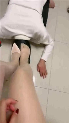 图片[5]_【草莓S】双S-高跟长靴闻舔/长靴窒息臭死贱奴_HD绳艺资源