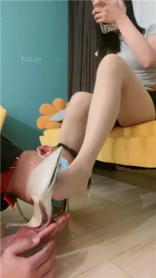 图片[4]_【不知名美女】银色高跟-碾压虐乳/坐垫吸臭/浓痰【完整版】_HD绳艺资源