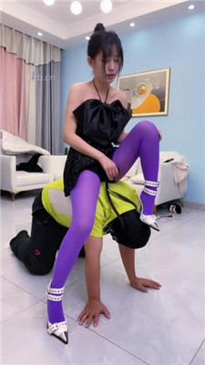 图片[3]_【麋鹿银儿】双S-紫丝袜诱惑/骑马爬行/藤条抽/踩踏/揪耳朵插嘴_HD绳艺资源