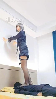 【沉鱼圣上】短靴黑丝踩脚垫/提档/虐乳/sp打手心_HD绳艺资源