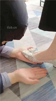 图片[13]_【玥悦S】姐妹花S-藤条训练/户外踩虐/骑马【双视角完整版】_HD绳艺资源