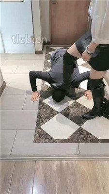 图片[5]_【心甜夫妻】跪镜子前羞辱/舔脏鞋/喝圣水/揪耳朵/转胯【完整版】_HD绳艺资源