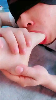 图片[4]_【高傲S】裸足恋足狂舔_HD绳艺资源