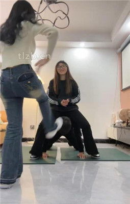 图片[3]_【尤物大大】双S-骑马骑脖/全体重踩踏/跪舔鞋袜脚/坐脸窒息_HD绳艺资源