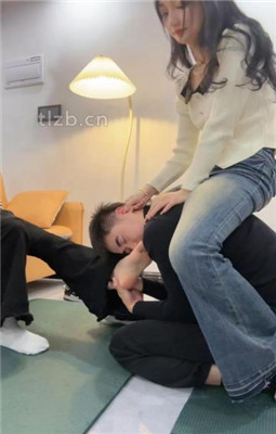 图片[11]_【尤物大大】双S-骑马骑脖/全体重踩踏/跪舔鞋袜脚/坐脸窒息_HD绳艺资源