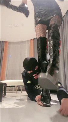 图片[2]_【芸裳】变装长发狗-疯狂恋足-窒息-虐打_HD绳艺资源