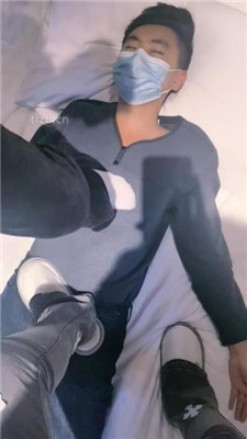 图片[2]_【蔓越莓】双S-白袜脚踩地毯狗【完整版】_HD绳艺资源