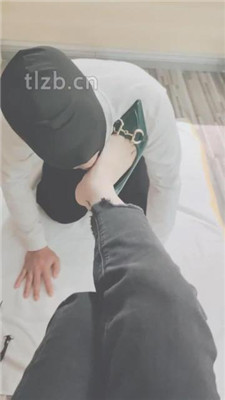 【云儿】白领S-下班后公司老总变狗【上】_HD绳艺资源