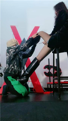 图片[8]_【靴嘉倪】高难度挑战挑战偷鞋奴_HD绳艺资源