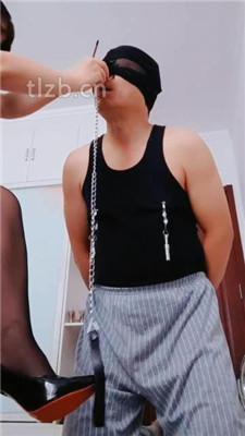 图片[11]_【魅影女神】黑丝高跟踩虐锁久了的狗_HD绳艺资源