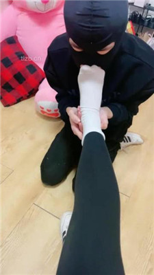 图片[8]_【西西S】运动鞋棉袜-把同学虐成家奴【上】_HD绳艺资源