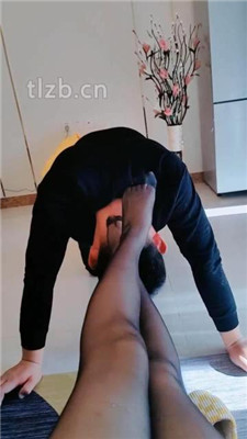 图片[12]_【伯爵】转胯骑马/耳光 踩踏圈养奴_HD绳艺资源