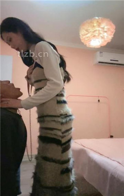 图片[3]_【小蛇】吐口水/耳光抽/舔运动鞋白袜/吃烟头_HD绳艺资源