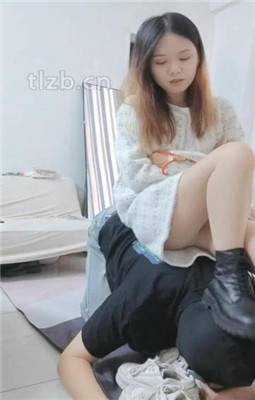 图片[5]_【珈瑶】圈养狗伺候起床-晨尿/靴子肉丝_HD绳艺资源