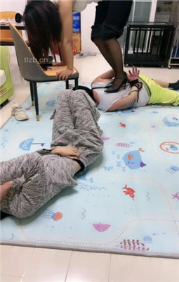 图片[18]_【狠欣人】情侣奴-五花大绑强迫舔鞋/高跟踩踏_HD绳艺资源