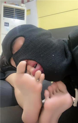 图片[3]_【苏西】近距离原味裸足吮吸_HD绳艺资源