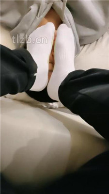 图片[8]_【安安绳艺导师】男S-跪舔原味白袜脚_HD绳艺资源