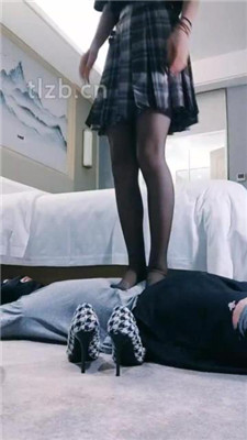 图片[2]_【羌爷】JK小姐姐高跟黑丝踩踏_HD绳艺资源